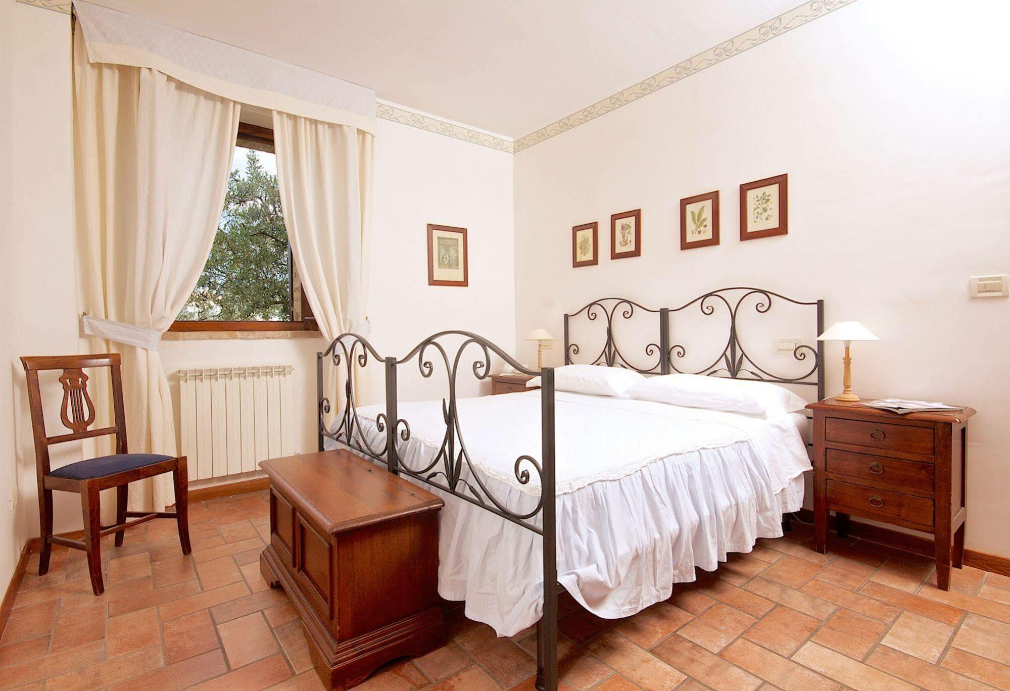 Agriturismo Le Colombe أسيسي المظهر الخارجي الصورة
