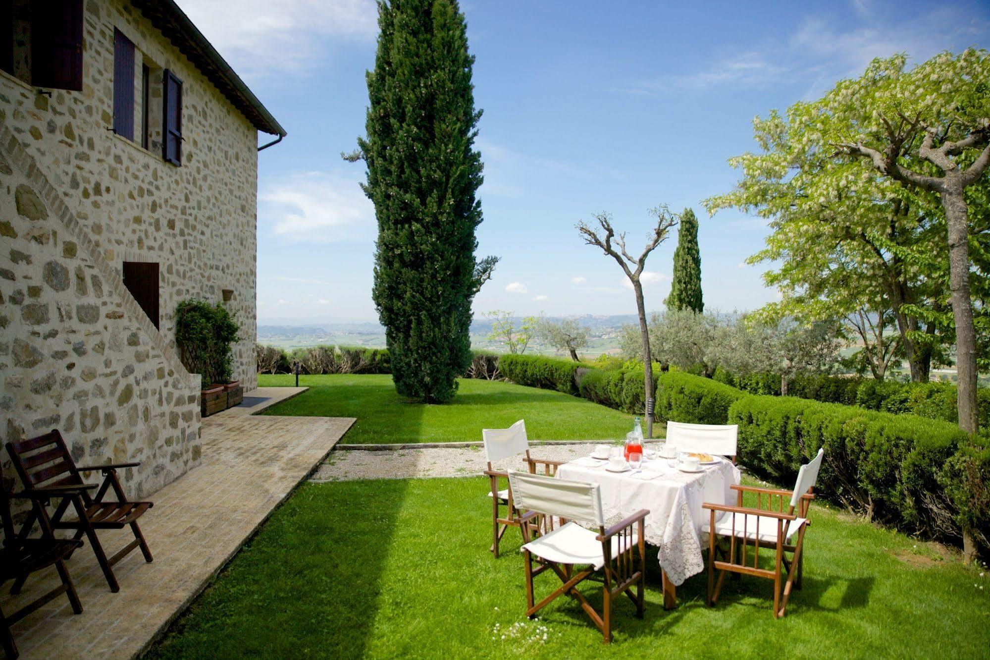 Agriturismo Le Colombe أسيسي المظهر الخارجي الصورة